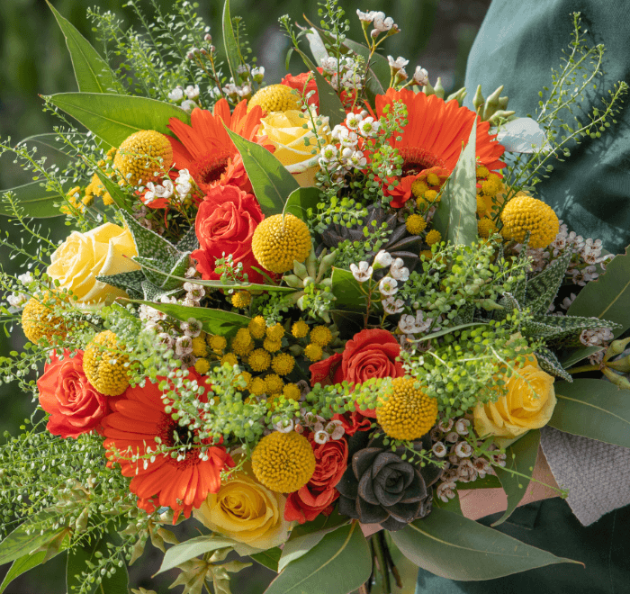 Créations florales de la boutique Orkidées Artisan Fleuriste à Raphèle-lès-Arles